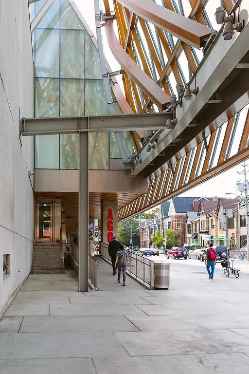 Gorgeous 2-Bedroom In The Heart Of Downtown Toronto 0*,  Canada