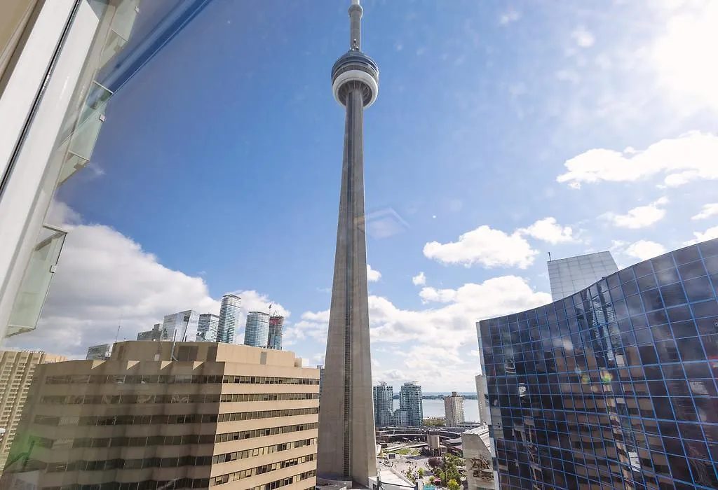 Gorgeous 2-Bedroom In The Heart Of Downtown Toronto Canada