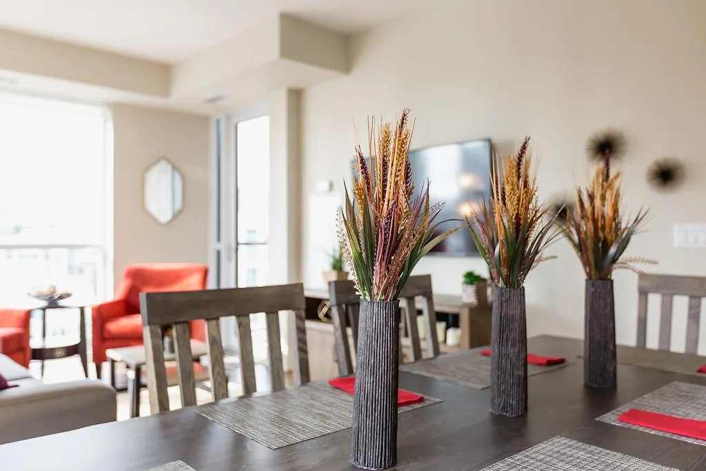 Apartment Gorgeous 2-Bedroom In The Heart Of Downtown Toronto