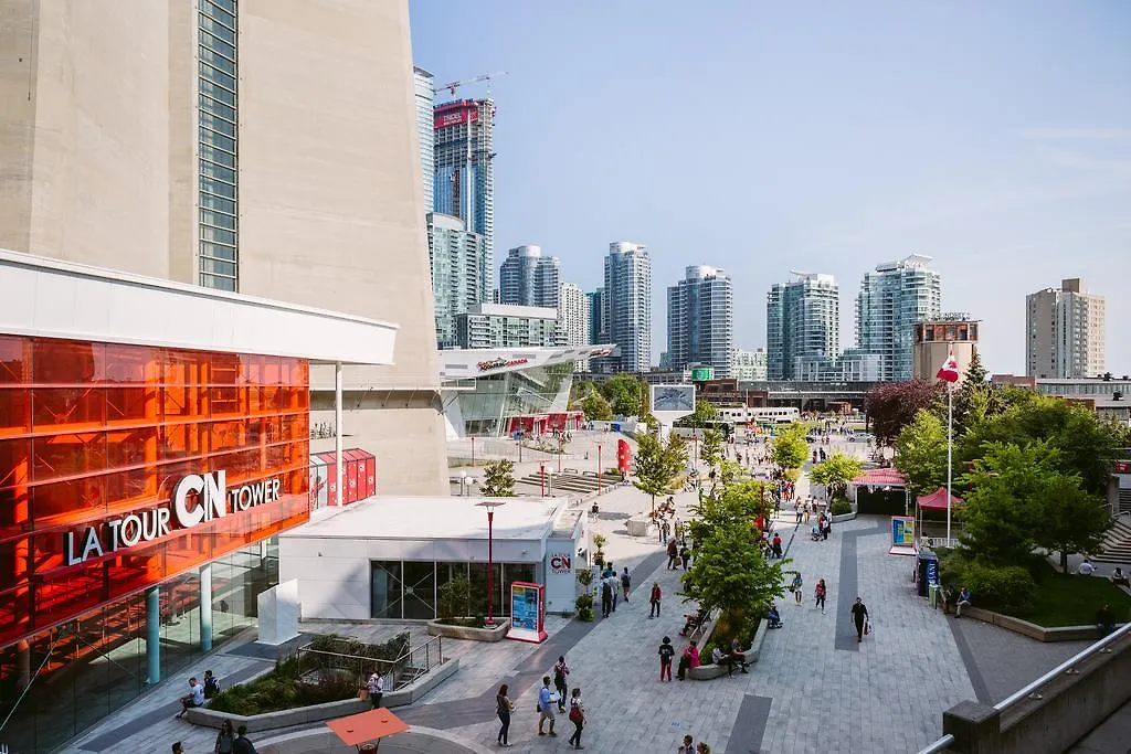 Gorgeous 2-Bedroom In The Heart Of Downtown Toronto Apartment